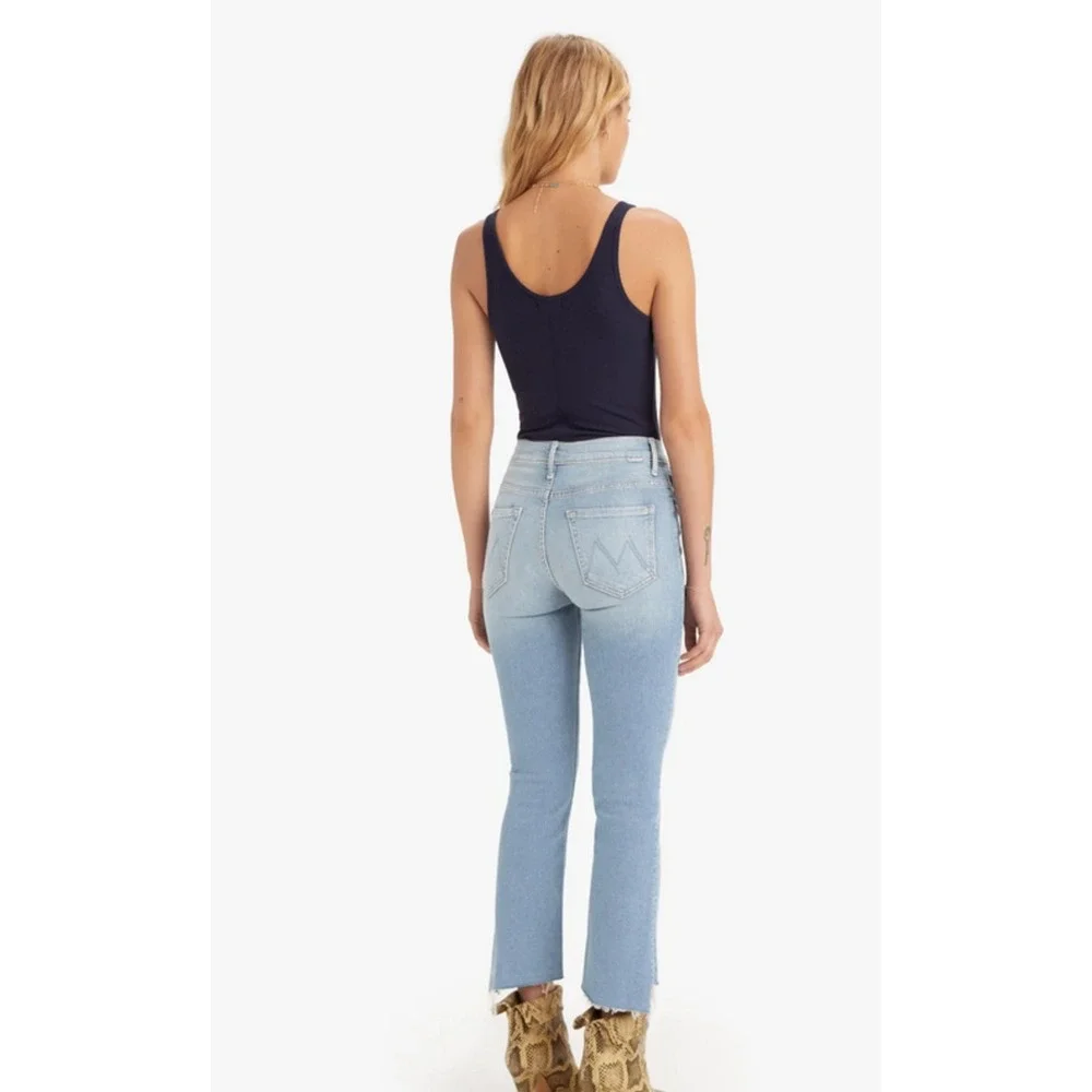 MOTHER Insider Crop Step Fray High Rise Jeans Womens 24 Light Wash Fresh Catch